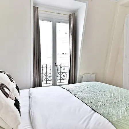 Cosy Face De Montparnasse Parigi